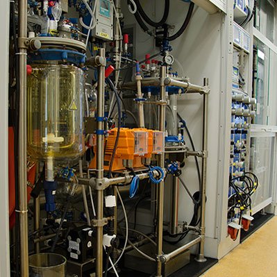 Ex proof kilolab for R&D at Teva ratiopharm Ulm combining several Buchi systems