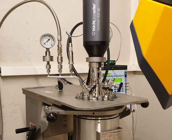 Büchi kiloclave an der Zürcher Hochschule für Angewandte Wissenschaften ZHAW