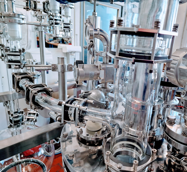 Flexibles buchiflex Glasrohrverbindungssystem für HPAPI-Prozessanlagen