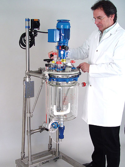 miniPilot mit 15 Liter Glas Reaktor